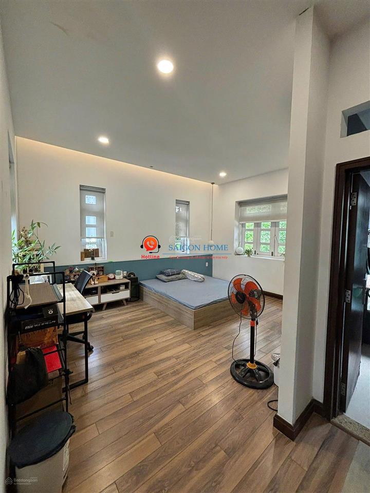 Cho thuê nguyên căn villa sân vườn đường trần não  quận 2, có sẵn ntcb