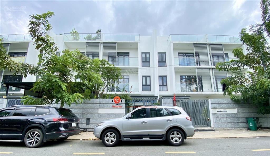 Cho thuê nhà riêng (biệt thự) thiết kế hiện đại ngay kđt an phú  hầm 3 tầng 450m2