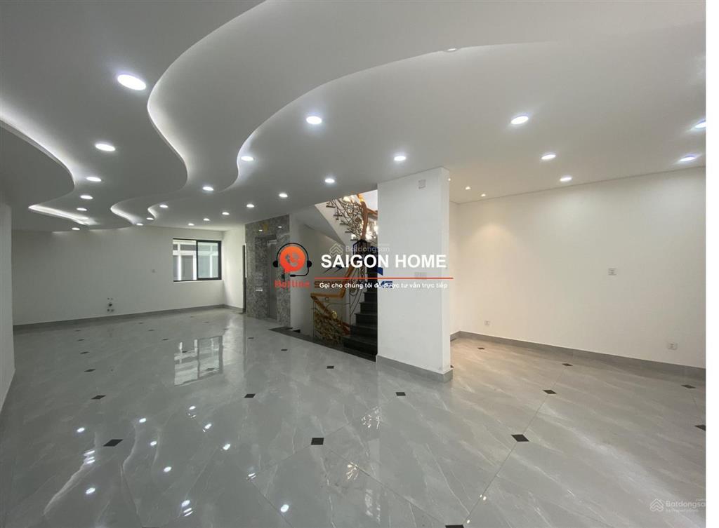Cho thuê tòa nhà văn phòng  hầm + 7 tầng trung tâm quận 2
