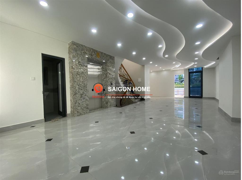 Cho thuê tòa nhà văn phòng  hầm + 7 tầng trung tâm quận 2