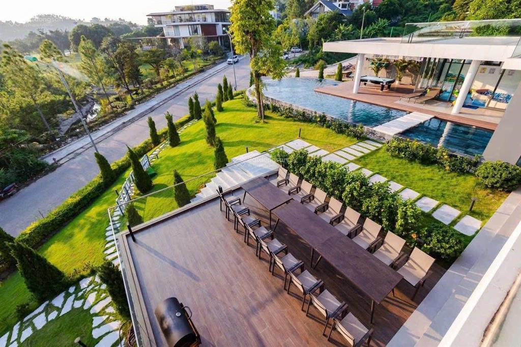 Chuyển nhượng lô đất biệt thự băng 1 cực đẹp tại dãy c sân golf tam đảo nhiều người tìm