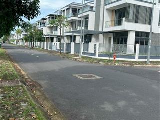 Bán nhanh căn 8x20 vị trí đẹp 12 tỷ giá tốt nhất dự án