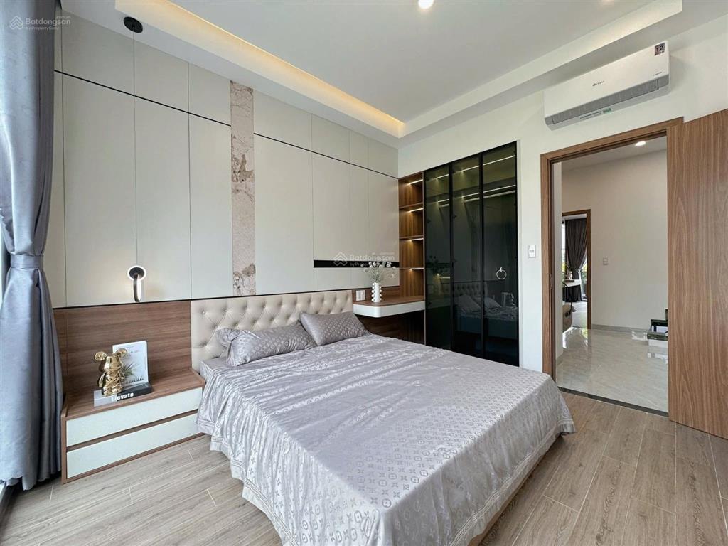 Nhà đẹp 3 tầng full nội thất hiện đại sang trọng, khu đô thị sinh thái hòa xuân, đn