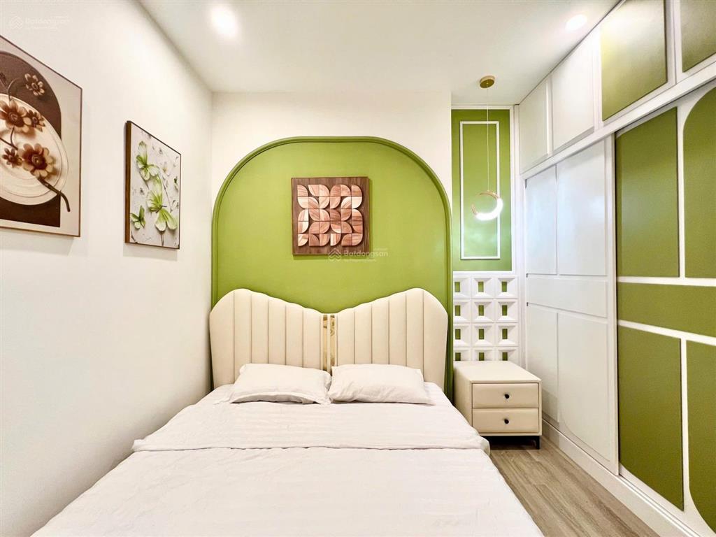 Bán nhanh 3 tỷ sở hữu căn 2pn the beverly solari vinhomes grand park, đi bộ vincom 5 phút
