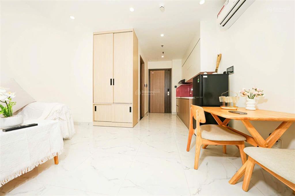 Bán căn hộ studio 34 m² view hồ bơi giá 1,7 tỷ hỗ trợ vay 70% sổ hồng lâu dài  the origami