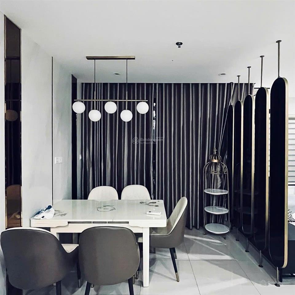 Bán căn hộ 2pn + dt 69m2 full nội thất cao cấp  the rainbow vinhomes grand park, giá chỉ 2,9 tỷ
