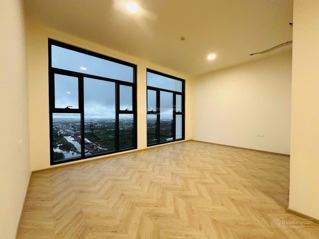 Deal hiếm! giá chỉ 14 tỷ  penthouse lumiere boulevard dt 203m2  đẳng cấp