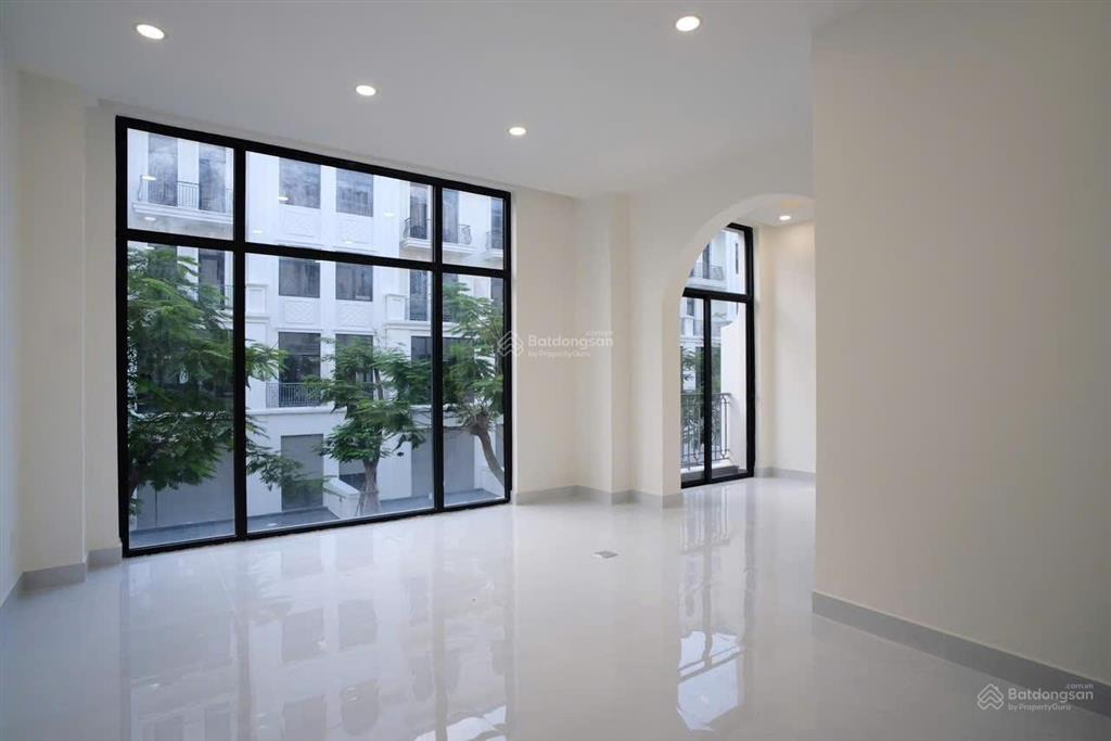 Shophouse np liền kề diện tích sàn 445m² |vinhomes grand park | sẵn thang máy | giá 25 triệu/tháng