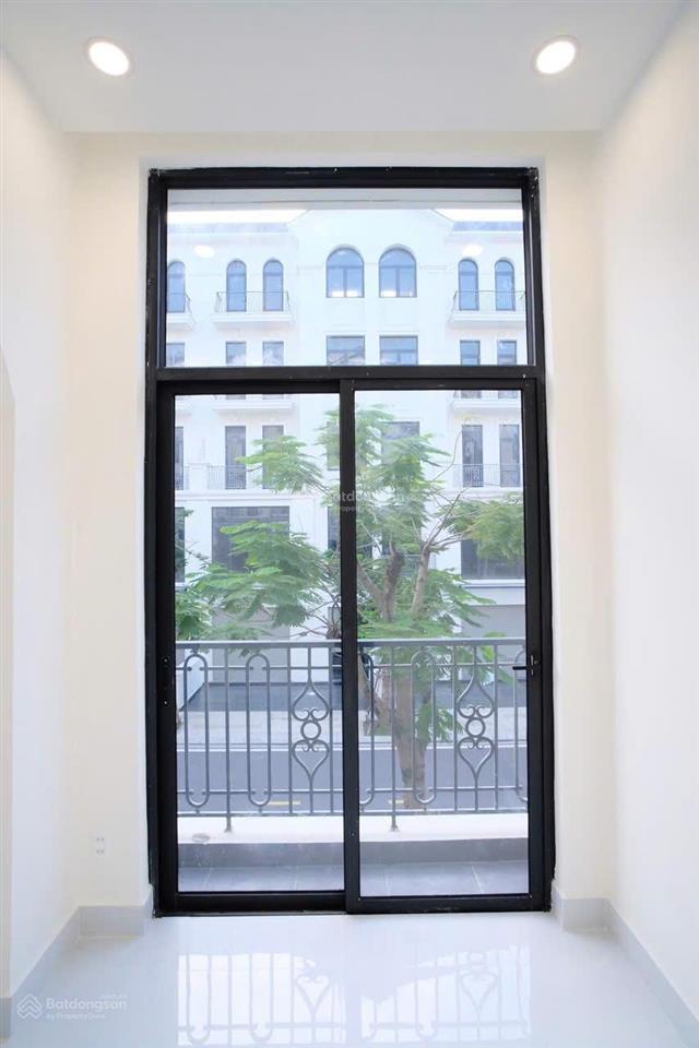 Shophouse np liền kề diện tích sàn 445m² |vinhomes grand park | sẵn thang máy | giá 25 triệu/tháng