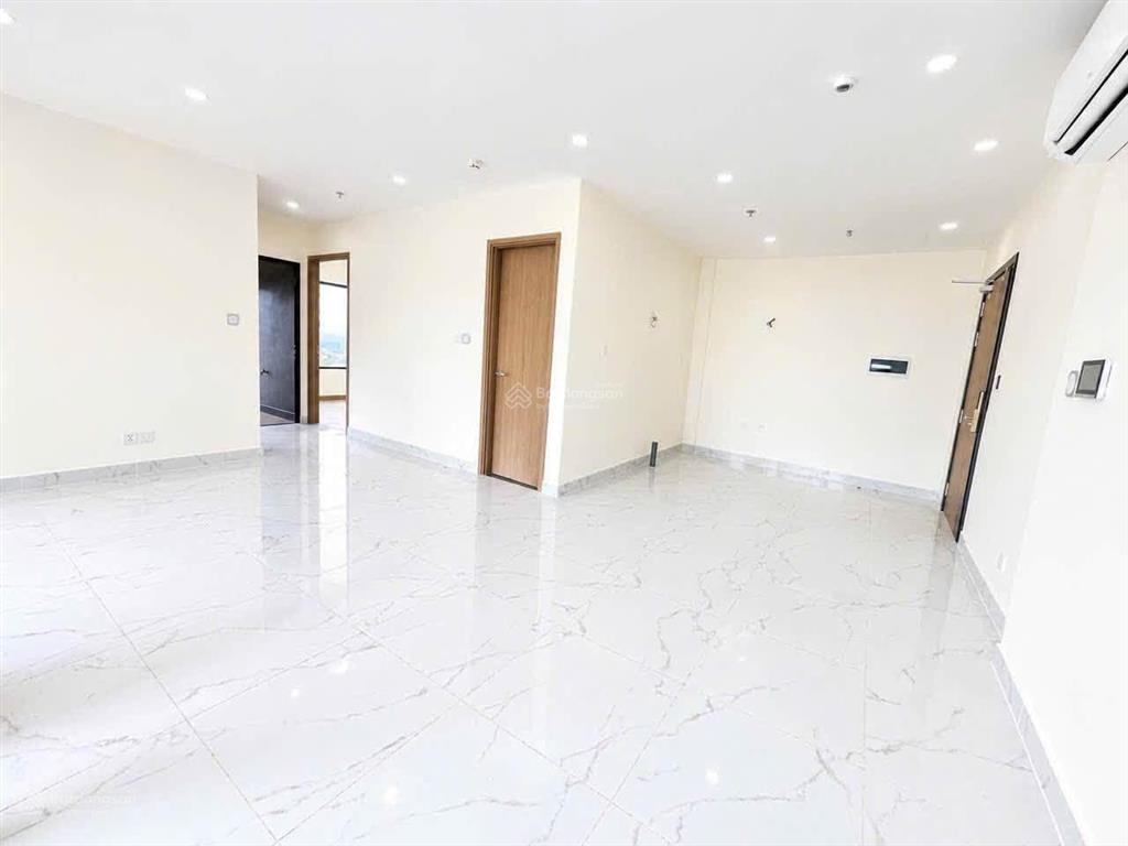 Deal giá hời | loại 2pn+ 2wc | diện tích 69 m2 | giá bán nhanh 2,750 tỷ | the rainbow