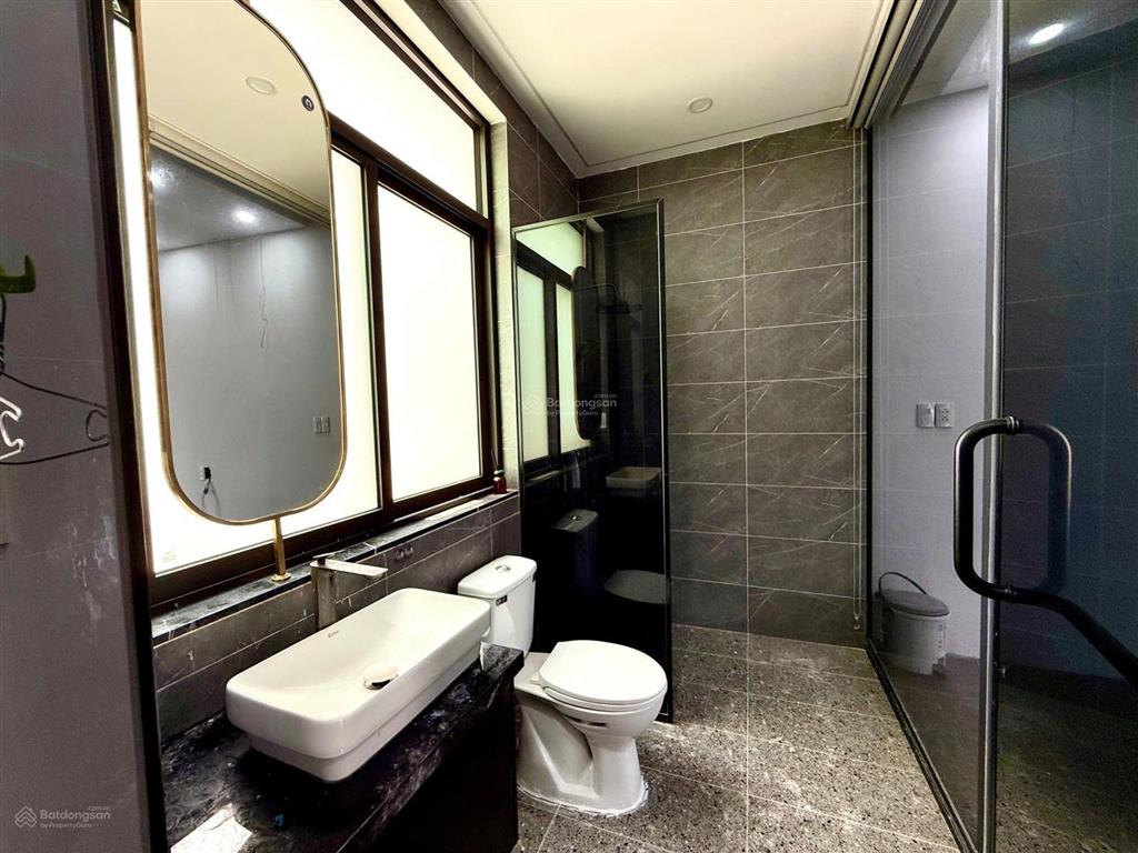 Bán gấp đi nước ngoài 2pn+2wc diện tích 69 m2 | giá bán nhanh 2,650 tỷ | the rainbow