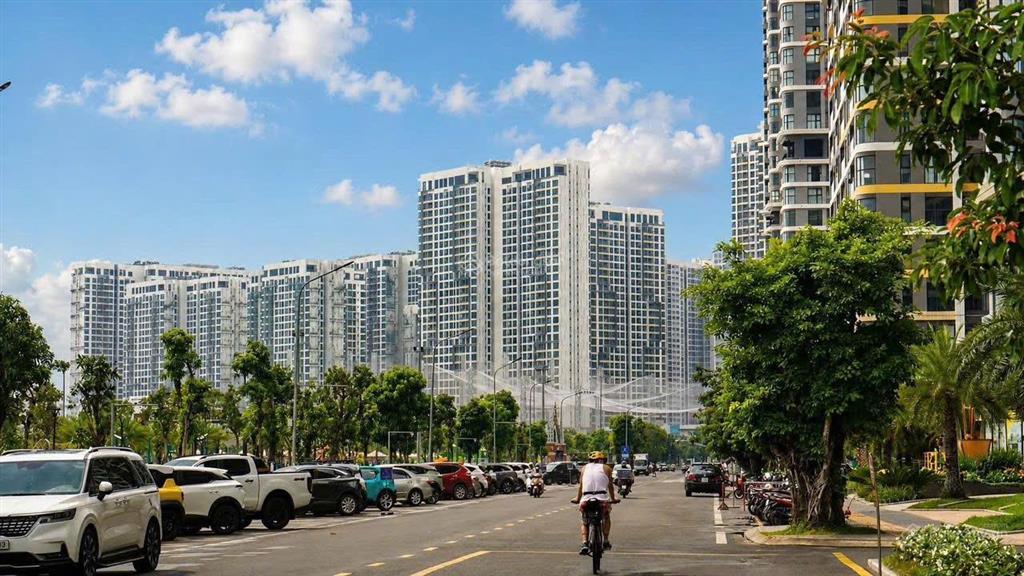 Deal siêu hời căn studio dt30m2 |giá bán nhanh 1 ,580 tỷ | vinhomes grand park
