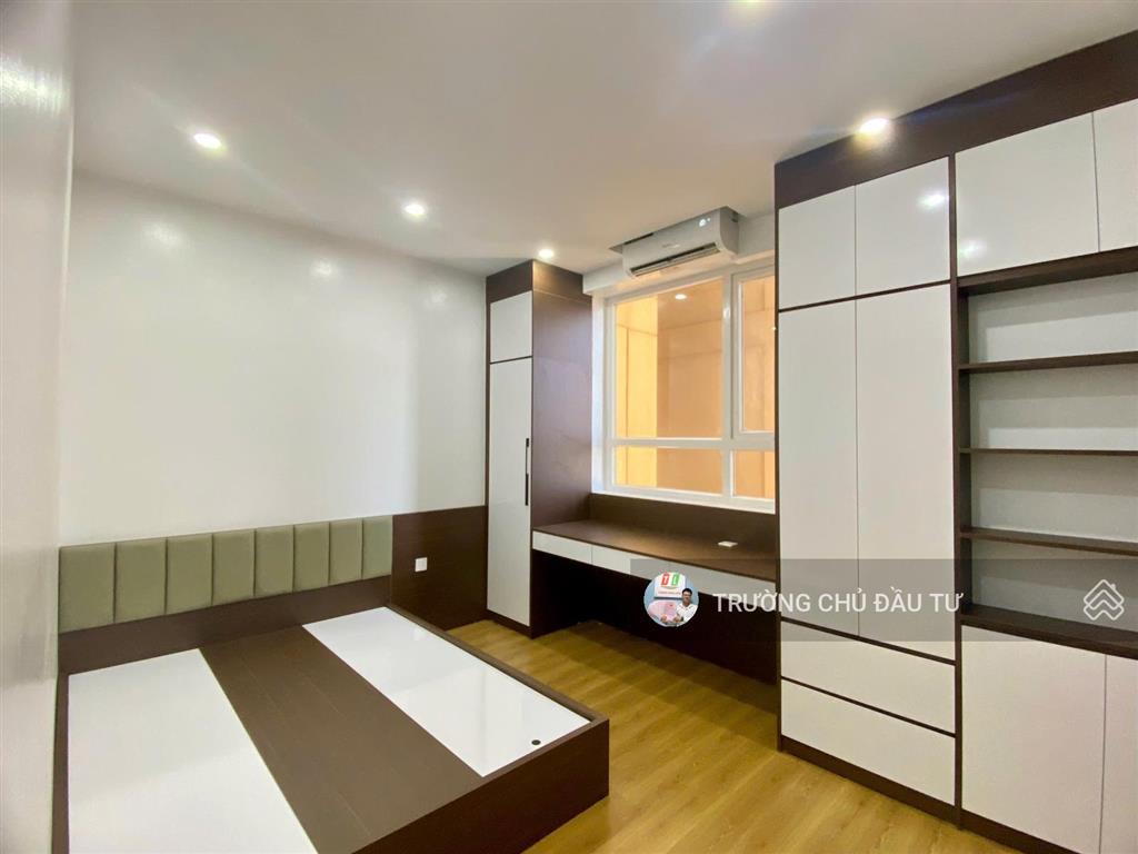 Sổ hồng ! full nội thất ! chung cư h1 đội cấn  giang văn minh  ba đình