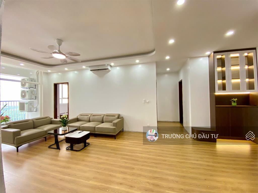 Sổ hồng ! full nội thất ! chung cư h1 đội cấn  giang văn minh  ba đình