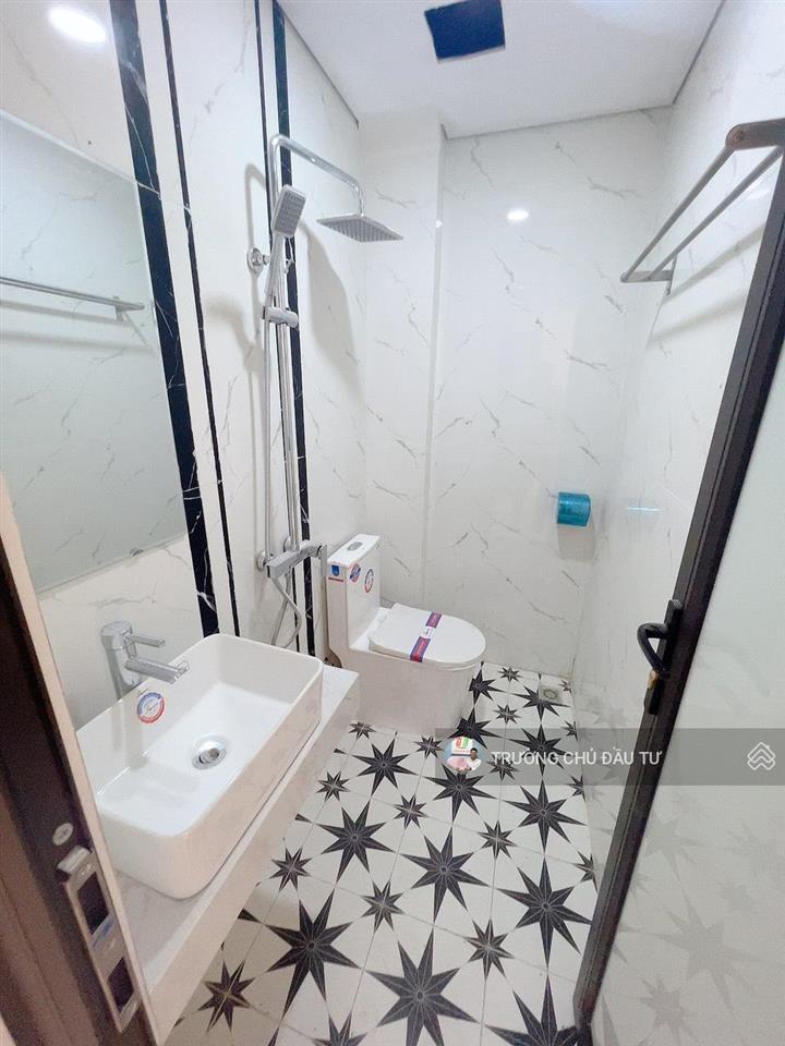 Giá rẻ ! sổ đỏ vĩnh viễn ! chung cư d2 đội cấn  ngọc hà  ba đình