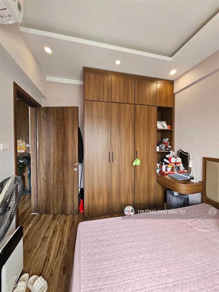 Giá rẻ ! sổ đỏ trao tay ! chung cư n1 phạm ngọc thạch  xã đàn  đống đa