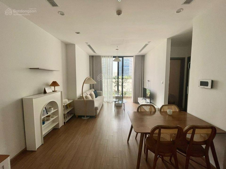 Sổ đỏ trao tay! chung cư giá rẻ e1 hào nam  ô chợ dừa  đống đa  gần ga tàu điện cát linh