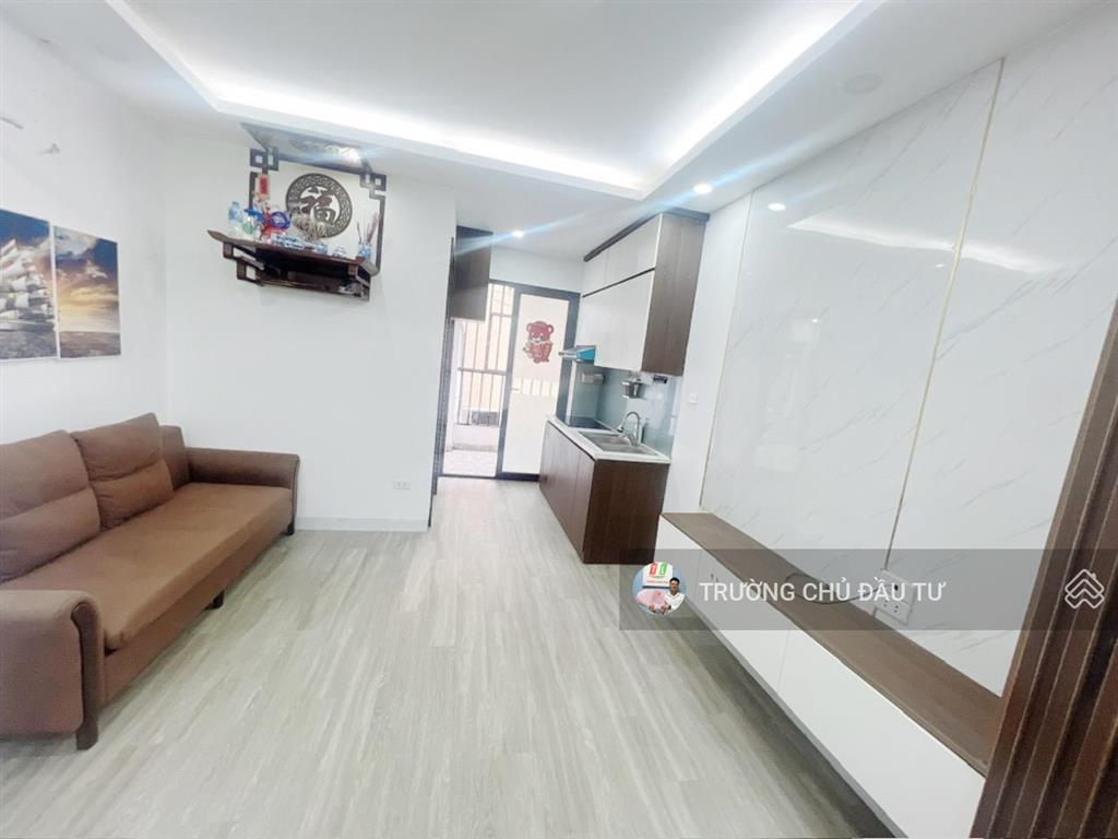 Cho thuê căn 2 ngủ 1 khách ở ngõ quỳnh  thanh nhàn  hai bà trưng  giá 8tr  full đồ