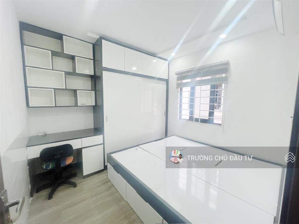 Cho thuê căn 2 ngủ 1 khách ở ngõ quỳnh  thanh nhàn  hai bà trưng  giá 8tr  full đồ