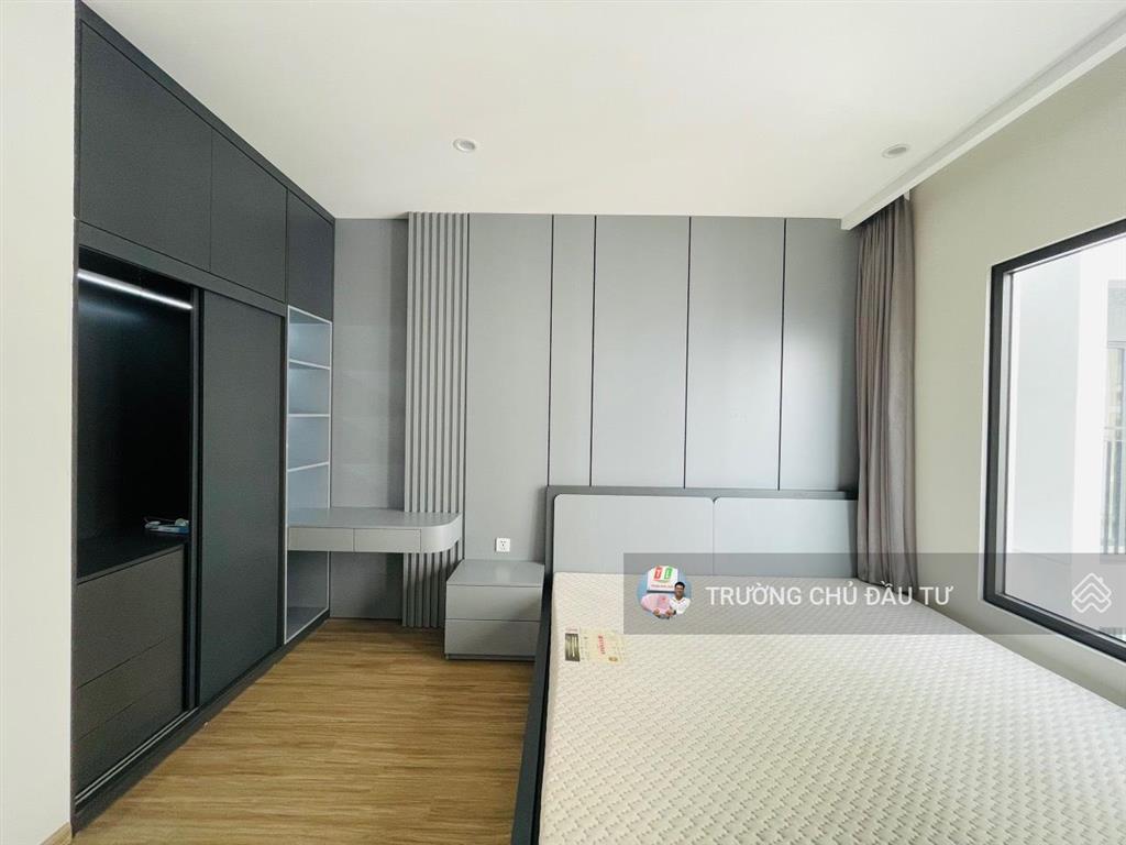 Bán cắt lỗ! chung cư e1 phạm văn đồng  hoàng quốc việt  gần công viên hòa bình  bắc từ liêm