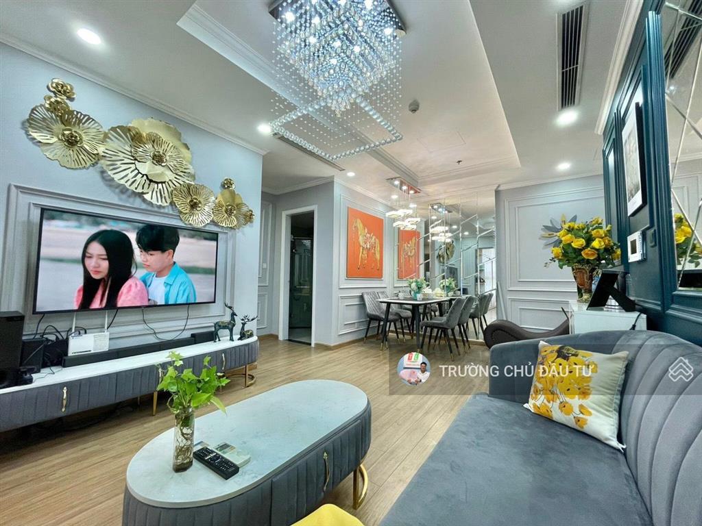 Bán cắt lỗ! chung cư e1 phạm văn đồng  hoàng quốc việt  gần công viên hòa bình  bắc từ liêm