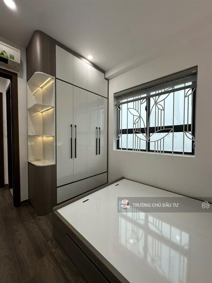 Bán cắt lỗ! chung cư c1 phố hào nam  giảng võ  ô chợ dừa  đống đa! sổ hồng vĩnh viễn
