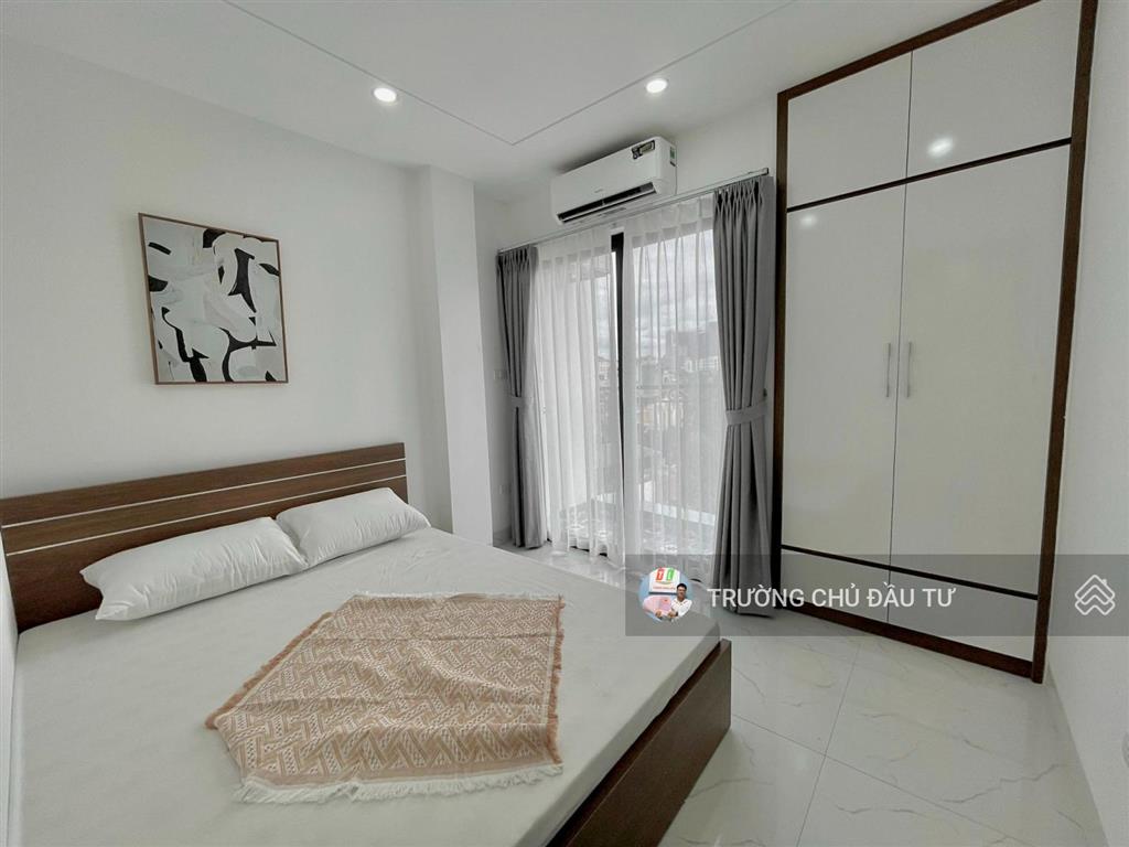 Bán cắt lỗ! chung cư n1 đại học kinh tế quốc dân  minh khai  đại la! full nội thất! sổ hồng