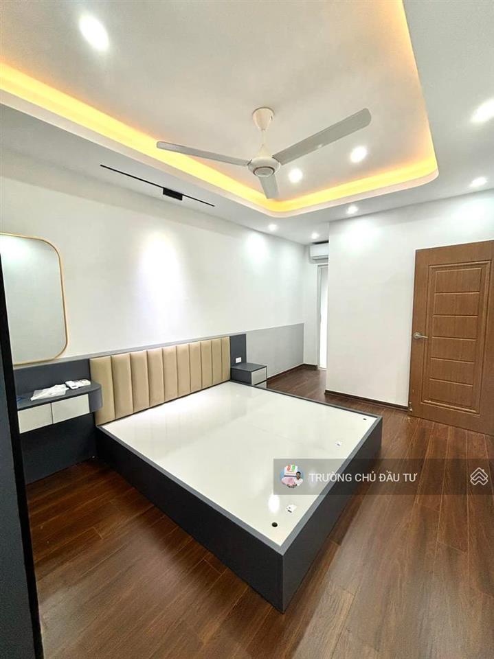 Sổ hồng trao tay! chung cư giá rẻ e1 mễ trì  phạm hùng  gần bến xe mỹ đình  full nội thất