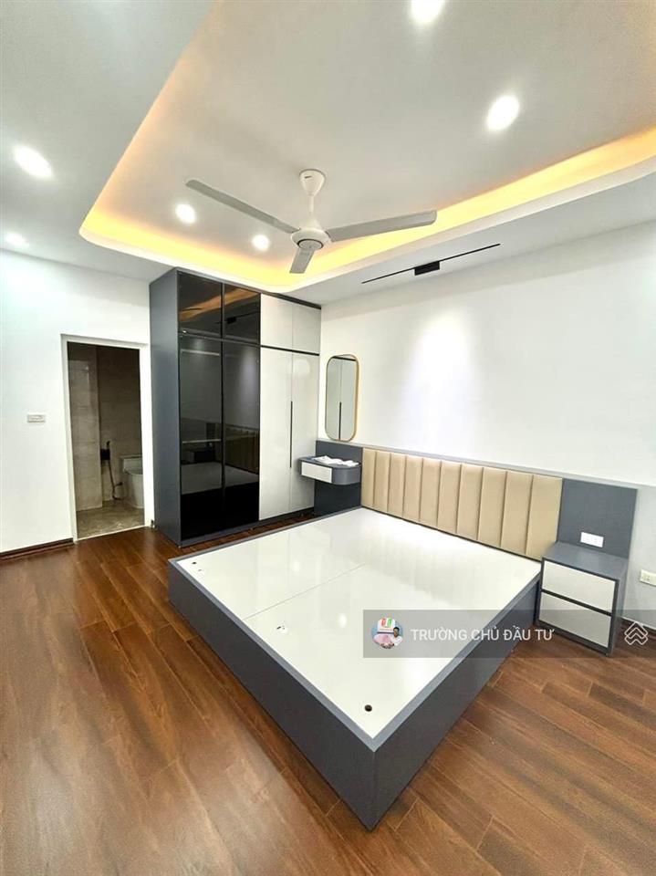 Sổ hồng trao tay! chung cư giá rẻ e1 mễ trì  phạm hùng  gần bến xe mỹ đình  full nội thất