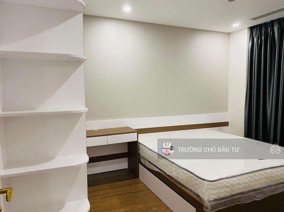 Giá rẻ! full nội thất! chung cư e1 phạm văn đồng  gần công viên hòa bình  bắc từ liêm.
