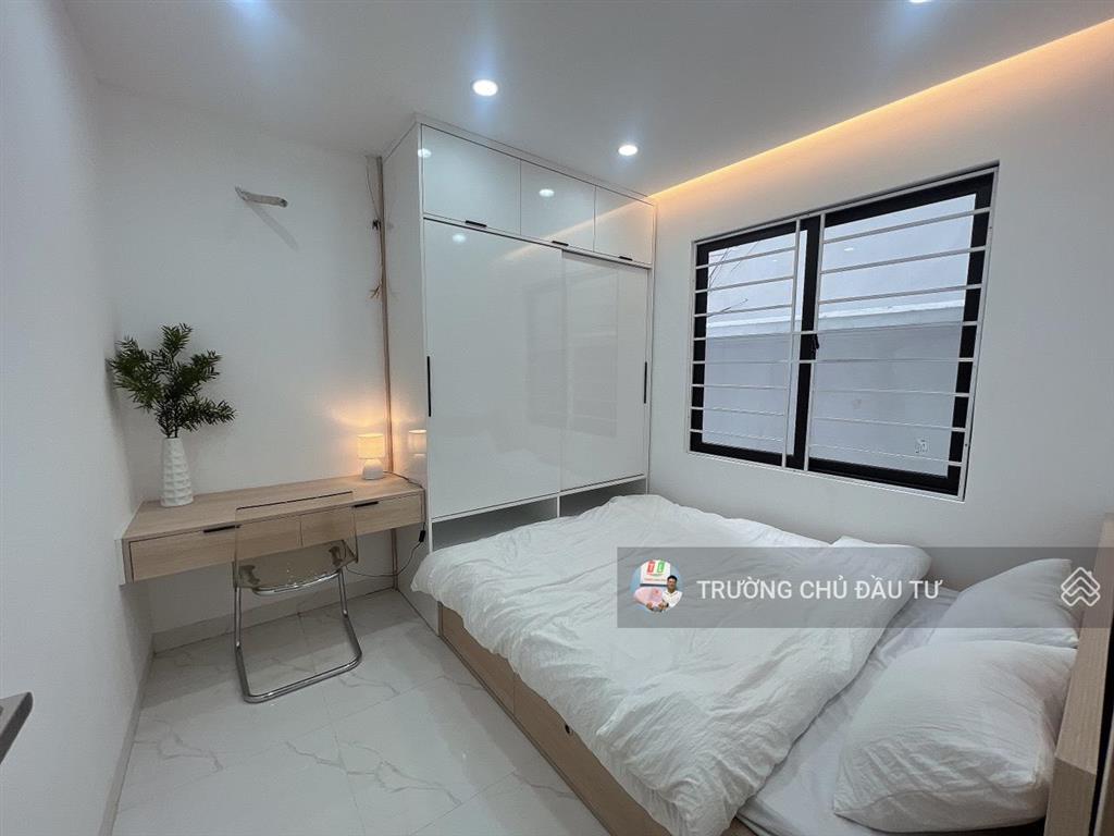Căn 2 ngủ 52m2  full nội thất  máy giặt riêng  cửa sổ thoáng  lê duẩn  gần đại học bách khoa