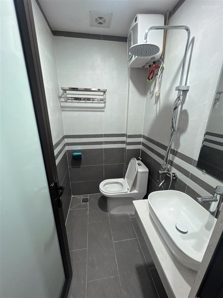 Căn 2 ngủ 55m2! full đồ! giá 7tr5! điện nước giá rẻ! kim ngưu  trần khát chân  hai bà trưng
