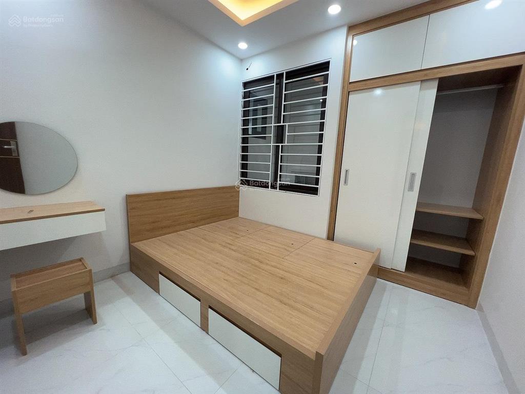Căn 2 ngủ 55m2  full đồ  giá 8tr  điện nước giá rẻ  phố khâm thiên  đống đa