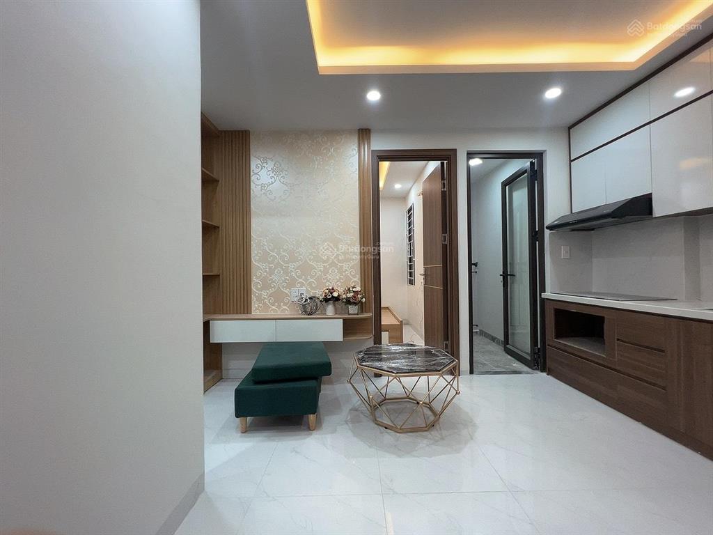 Căn 2 ngủ 55m2  full đồ  giá 8tr  điện nước giá rẻ  phố khâm thiên  đống đa