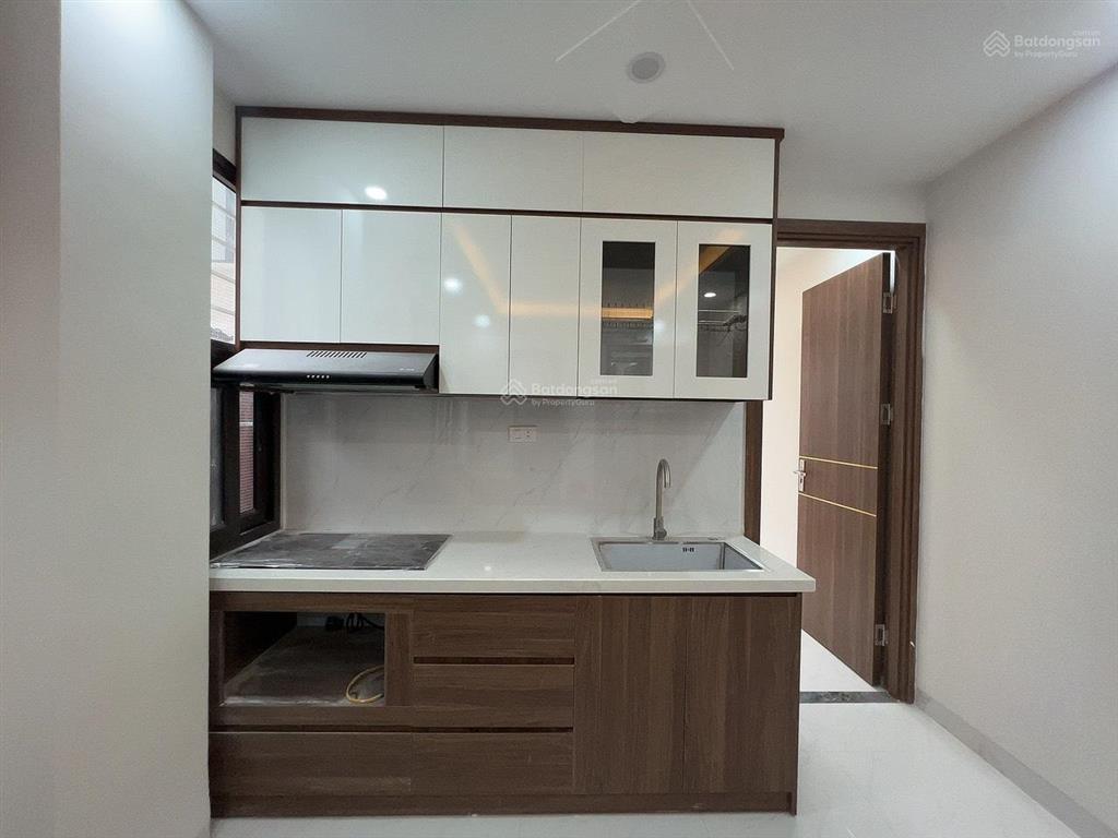 Căn 2 ngủ 55m2  full đồ  giá 8tr  điện nước giá rẻ  phố khâm thiên  đống đa