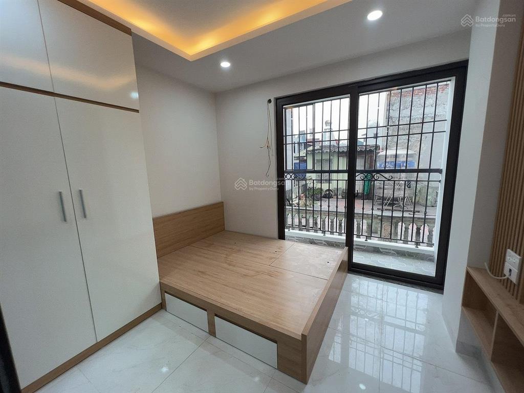 Căn 2 ngủ 55m2  full đồ  giá 8tr  điện nước giá rẻ  phố khâm thiên  đống đa
