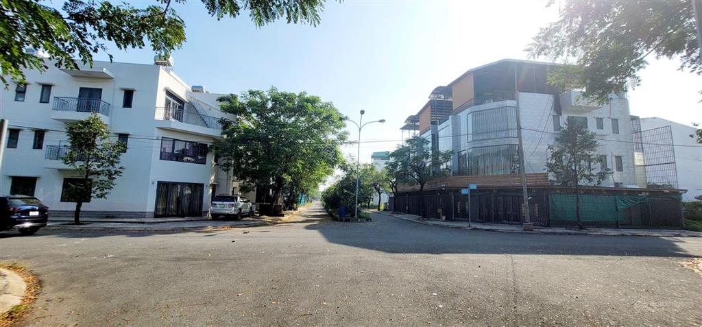 Bán nhanh lô/nền đất đường thương mại (lộ giới 30m), khu g3,  ngay giá tốt nhất.