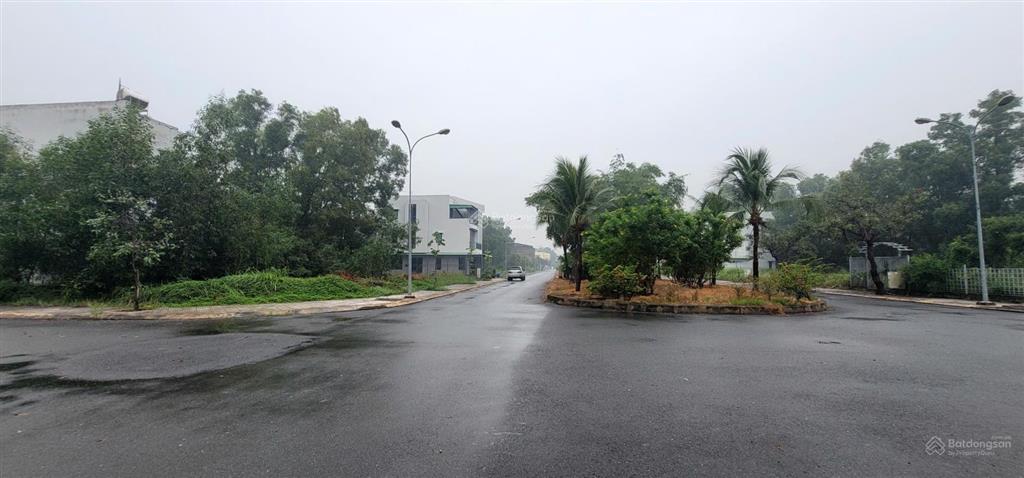 Bán lô biệt thự sổ hồng b5, kđt làng sen việt nam, giá tốt