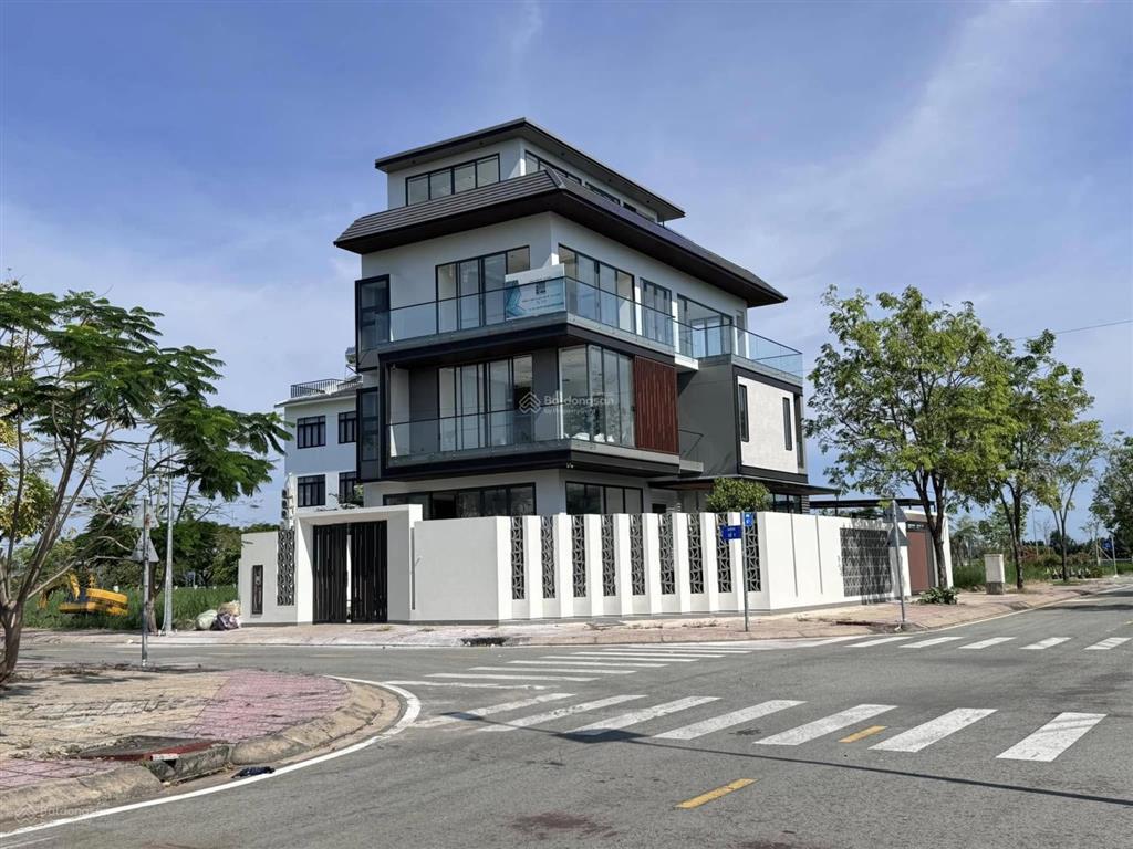 Sốc thật! đất biệt thự ven sông bộ công an phạm hữu lầu giá chỉ 72tr/m2, rẻ nhất thị trường
