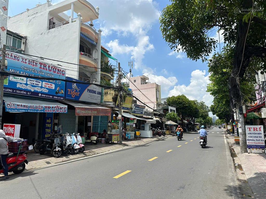 Tuyệt chủng đất mt lê văn lương tân kiểng vừa lên hàng  vị trí vàng cho building & chdv quận 7