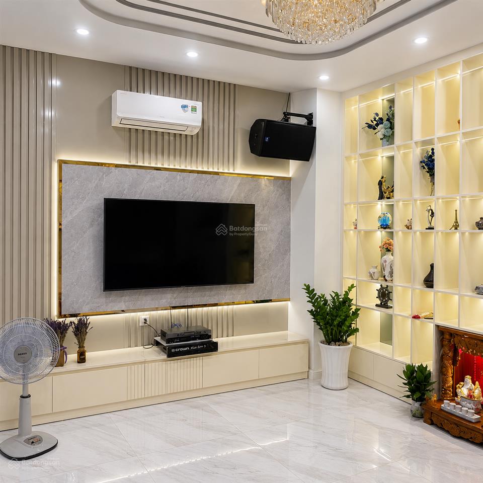 Hàng hiếm jamona golden silk  nhà đẹp full nội thất  trục đường đôi n3  compound an ninh quận 7