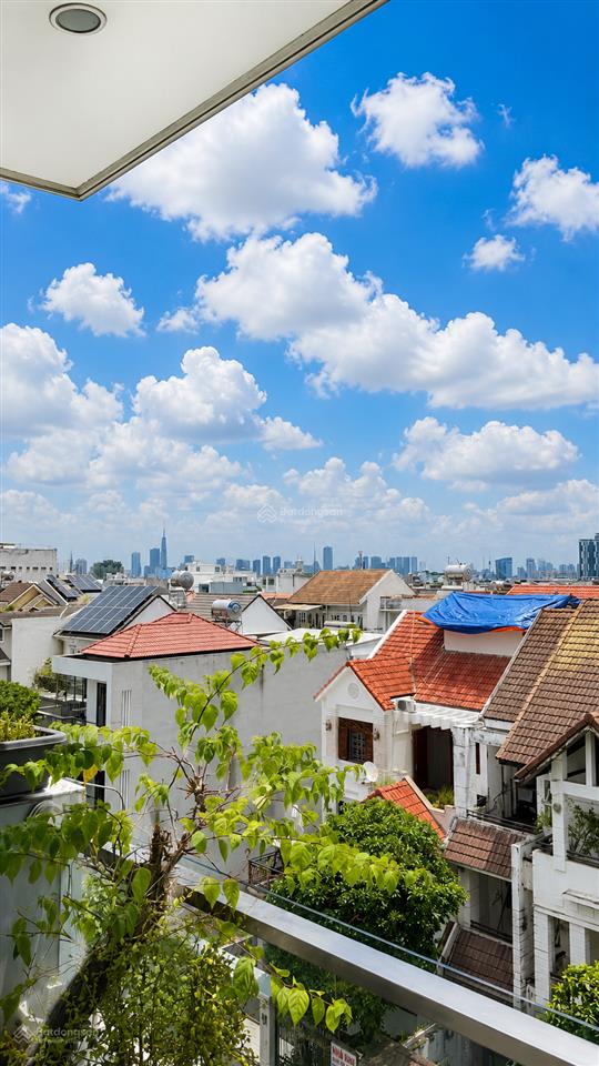 Hàng hiếm nam long ttc nhà 5 tầng có thang máy chdv 11 phòng thu nhập 70tr/tháng 21 tỷ