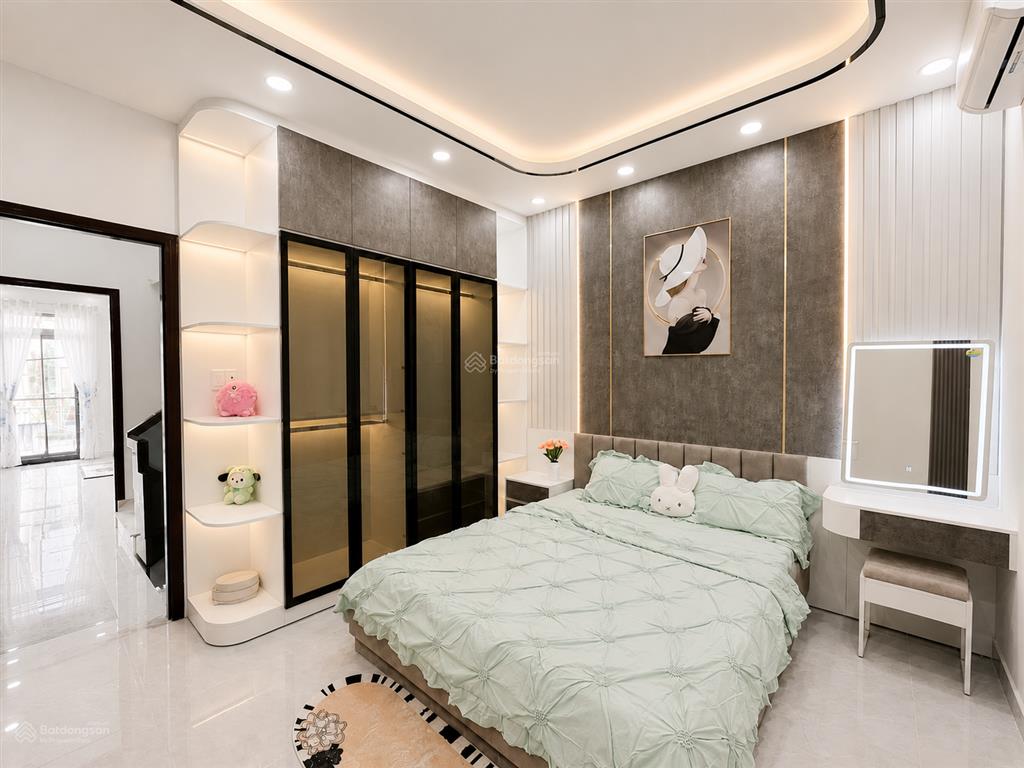 Chỉ nhỉnh 7 tỷ sở hữu nhà 3 tầng quận 7 full công năng cho gia đình ở ngay  e để xem nhà
