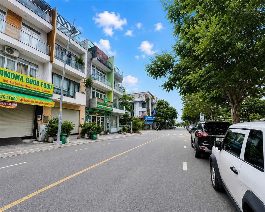 Hot nhất jamona city nhà mặt tiền 20m d4 kinh doanh chỉ 16 tỷ giá đang tốt hơn thị trường