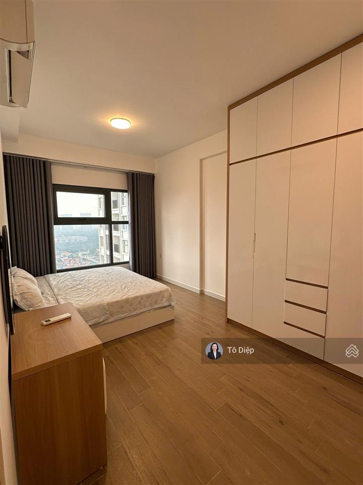 Cần bán 3 phòng ngủ 90m2 5,3 tỉ ecopark