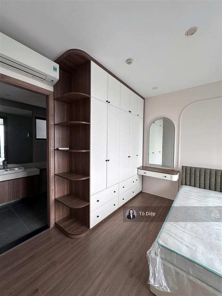 Bán căn góc 2 ngủ sky oasis, 4,9 tỷ, 76m², 2pn, 2wc