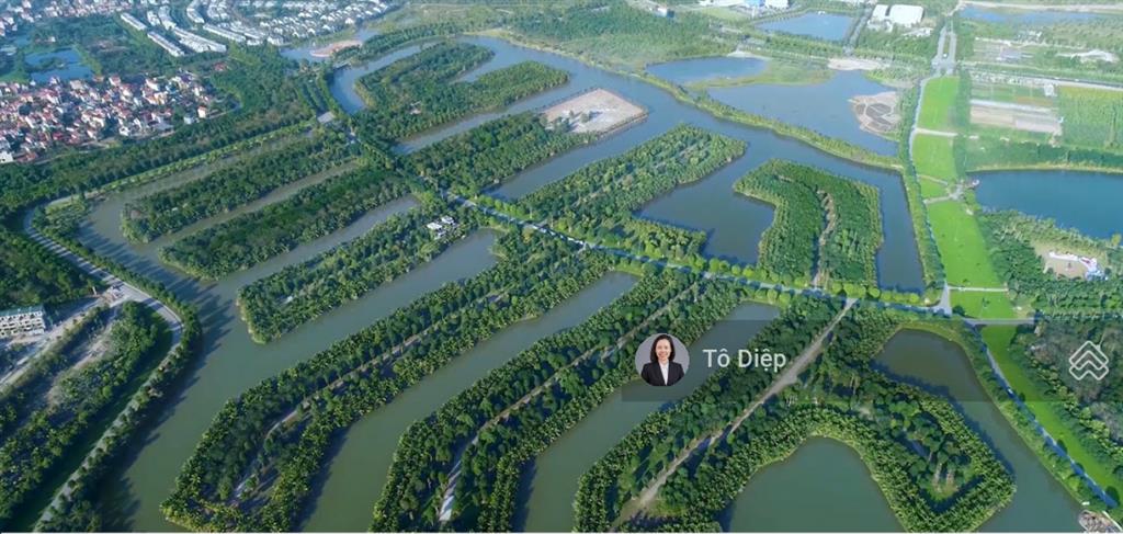 Bán cc sky oasis, 6,7 tỷ, 97m2, 3pn, 2wc  đông nam view hồ cực hiếm