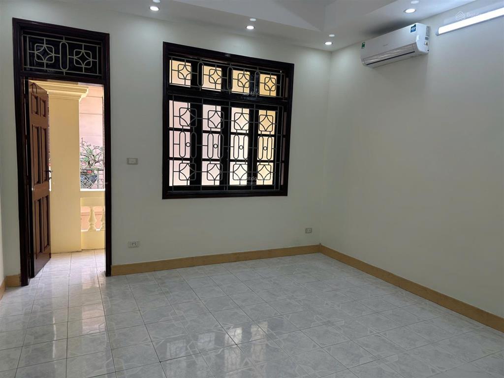 Nhà riêng cho thuê tại số 6, ngách 15 ngõ 19, phố kim đồng