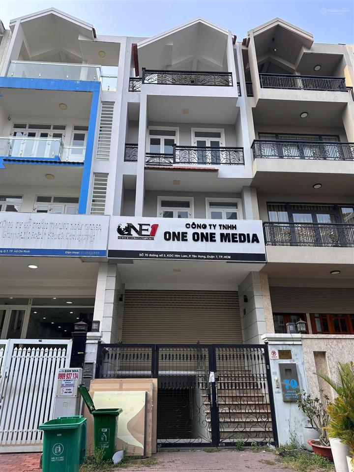 Cho thuê nhà phố kdc him lam  vị trí đẹp dễ kinh doanh  đường số 2