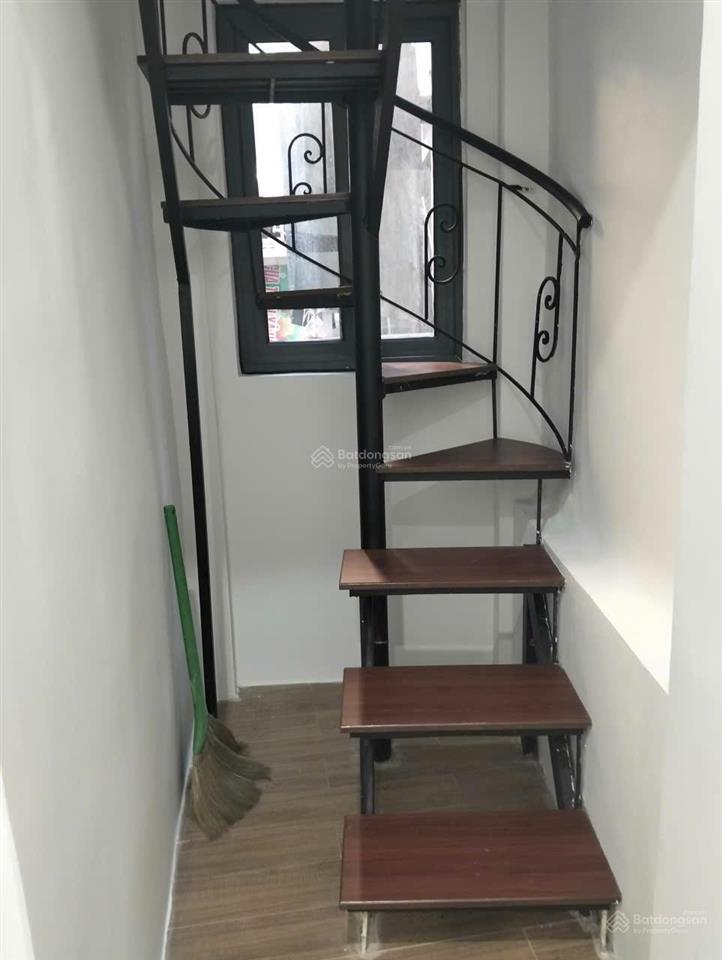 Cần bán nhanh  giá hấp dẫn  phố tân ấp.